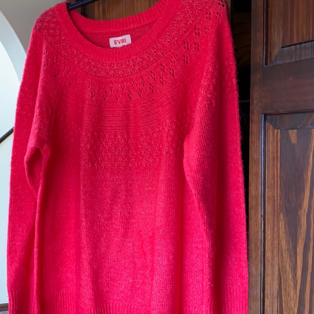 EVRI 0X Red knit sweater